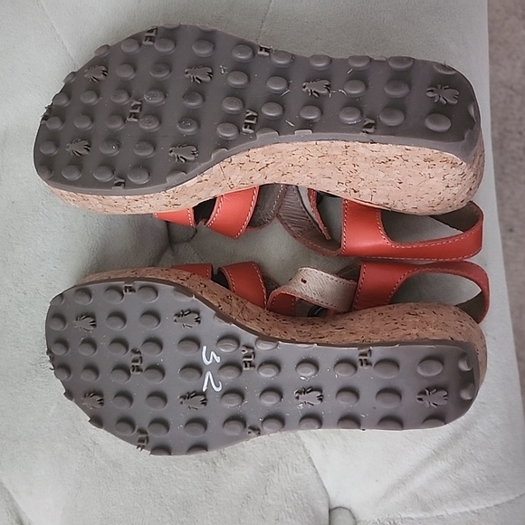 Womens sandels - Picture 6 of 6